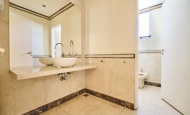 Edificio Comercial en Olivos- Oficinas y Depósito - Panamericana y San lorenzo