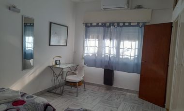 PH de 2 ambientes en planta baja en ALQUILER TEMPORARIO, en Martínez