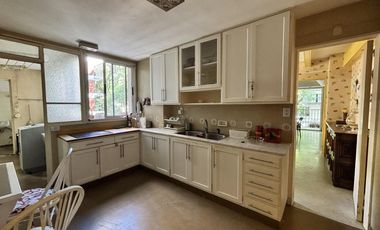 Departamento 4 ambientes en Belgrano con cochera doble y piscina