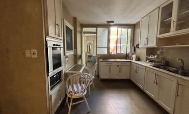 Departamento 4 ambientes en Belgrano con cochera doble y piscina