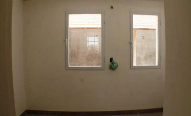 Chalet 5 ambientes totalmente reciclado, a 100 metros de la costa.