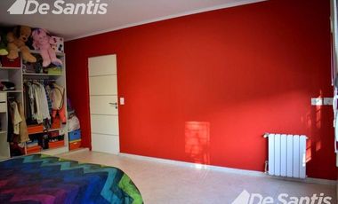 Moderno Chalet 5 ambientes en Colinas Peralta Ramos