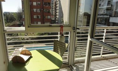 3 AMBIENTES TORRE AMOBLADO CON AMENITIES Y COCHERA FIJA