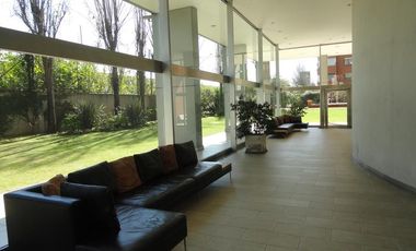 3 AMBIENTES TORRE AMOBLADO CON AMENITIES Y COCHERA FIJA