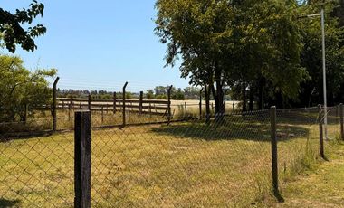 CASA EN ALQUILER 5 AMBIENTES, BARRIO MONET, LOS CARDALES