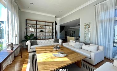 ALQUILER CASA 4 DORM EN SUITE AL LAGO - LOS CASTORES, NORDELTA