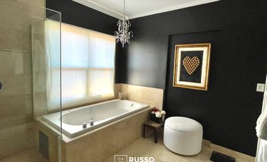 ALQUILER CASA 4 DORM EN SUITE AL LAGO - LOS CASTORES, NORDELTA