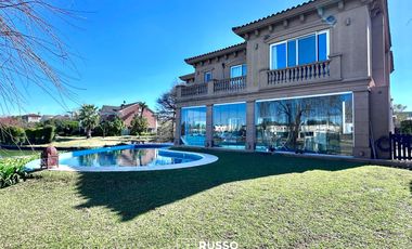 ALQUILER CASA 4 DORM EN SUITE AL LAGO - LOS CASTORES, NORDELTA