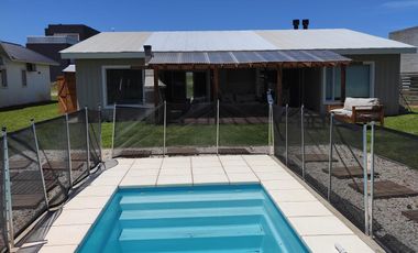 Casa, Venta, Costa Esmeralda, Deportiva, lote al 100, 4 Ambientes