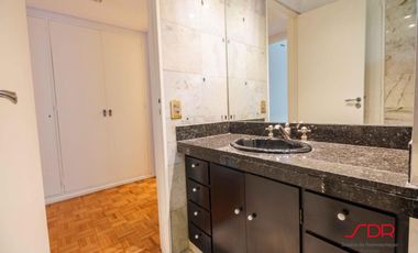 5 ambientes muy luminoso con cochera - Palermo