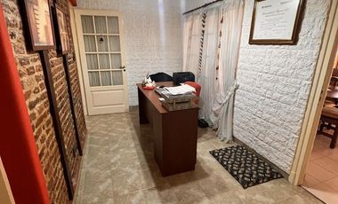 Casa de 4 ambientes en el centro de General San Martin