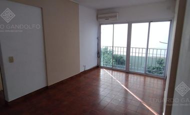 2 amb a mts de la Avda - a 5 del FCGR y de Escalada Ctro - Venta Directa - Apto Credito!!