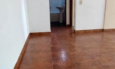 2 amb a mts de la Avda - a 5 del FCGR y de Escalada Ctro - Venta Directa - Apto Credito!!