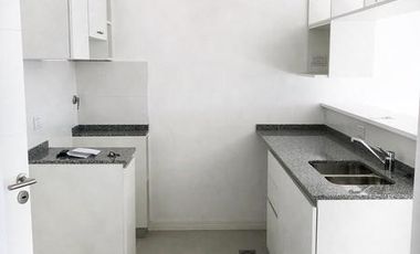 EXCELENTE 2 amb con cochera - Vta Dta - Apto Crédito!!