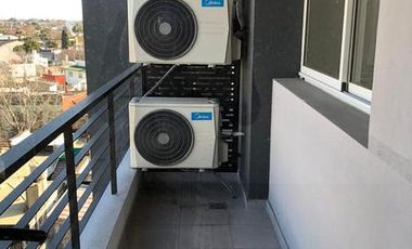 EXCELENTE 2 amb con cochera - Vta Dta - Apto Crédito!!