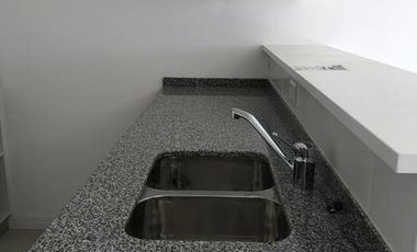 EXCELENTE 2 amb con cochera - Vta Dta - Apto Crédito!!