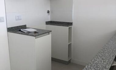 EXCELENTE 2 amb con cochera - Vta Dta - Apto Crédito!!