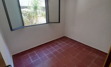 Departamento en alquiler 2 dormitorios con cochera en barrio Pueyrredon