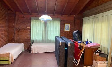 Dos quintas en 33 Orientales - 20 de Junio