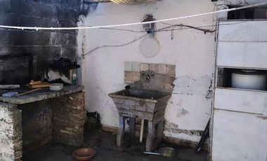 Casa con Galpón en venta  - Rosario - Barrio Ludueña