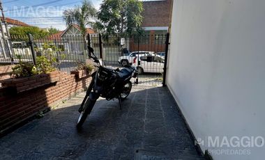 ALQUILER PH MORON SUR