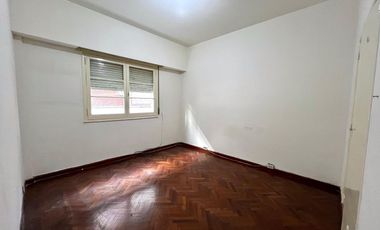 Departamento 3 ambientes bajas expensas en ALQUILER en Vicente Lopez