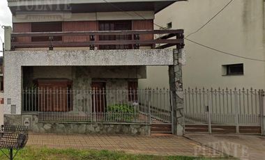 Casa en Banfield Este