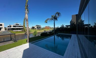 Alquiler Anual Al Rio SIN MUEBLES Barrio El Yacht Nordelta Tigre