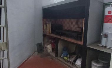 Venta PH 4 ambientes con patio en Wilde