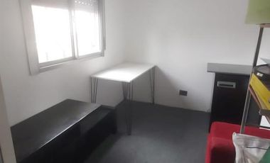 Venta PH 4 ambientes con patio en Wilde