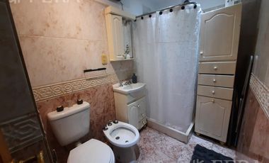 Venta de Departamento 3 ambientes con salida a jardín en Wilde