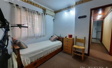 Venta de Departamento 3 ambientes con salida a jardín en Wilde