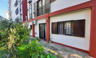 Venta de Departamento 3 ambientes con salida a jardín en Wilde