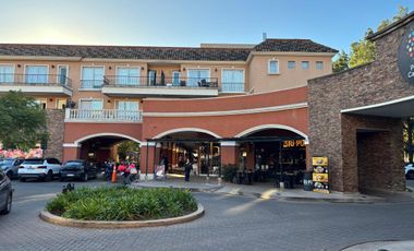 LOCAL FINANCIADO EN VENTA - CENTRO COMERCIAL PUEBLO CAAMAÑO - PILAR