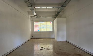 LOCAL FINANCIADO EN VENTA - CENTRO COMERCIAL PUEBLO CAAMAÑO - PILAR