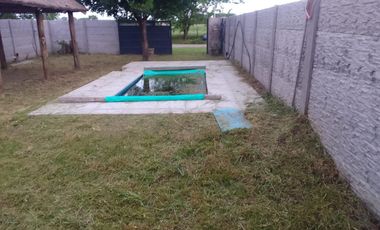 Terreno CON QUINCHO, BAÑO Y PILETA