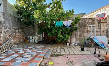 Casa a Reciclar en buen barrio residencial - Venta Directa!!