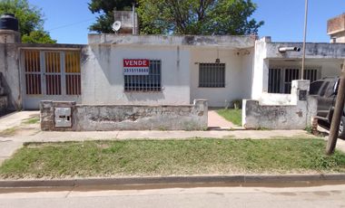 Casa a Reciclar - Lino A. Neves 677