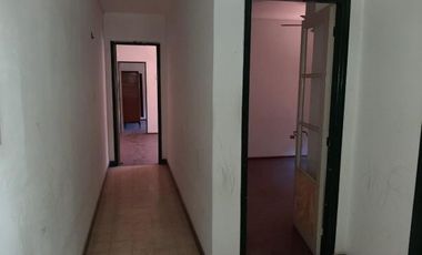 CASA VENTA 3 DORMITORIOS AMPLIOS AMBIENTES FISHERTON