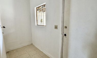 CASA EN RENTA JARDINES DE CHAPULTEPEC 4 RECAMARAS