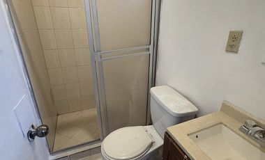 CASA EN RENTA JARDINES DE CHAPULTEPEC 4 RECAMARAS