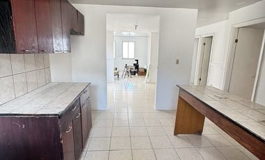 CASA EN RENTA JARDINES DE CHAPULTEPEC 4 RECAMARAS