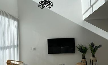 Venta departamento 2 ambientes, escritorio y balcón con parrilla