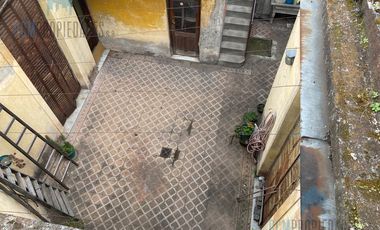 Venta Casa 5 Ambientes Agronomia Local