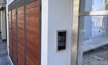 Venta de piso 4 ambientes con balcón aterrazado en Quilmes