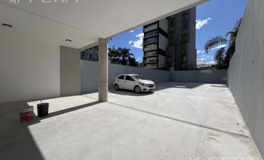 Venta de piso 4 ambientes con balcón aterrazado en Quilmes