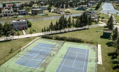 OPORTUNIDAD LOTE A LA LAGUNA - 900M2- CIUDAD NAUTICA EL PRINCIPADO - CANNING