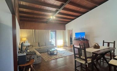 Casa en  venta, dos plantas en Quilmes Residencial- APTA CREDITO