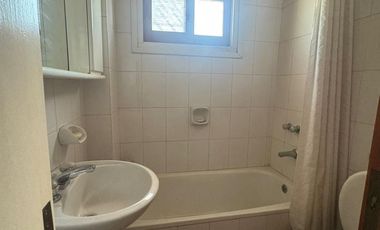 Casa en  venta, dos plantas en Quilmes Residencial- APTA CREDITO