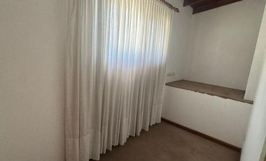 Casa en  venta, dos plantas en Quilmes Residencial- APTA CREDITO